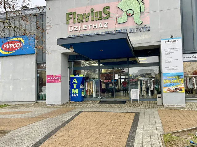 Eladó kereskedelmi és ipari ingatlan Hévíz 27 nm