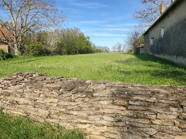 Eladó telek Sármellék 2282 nm