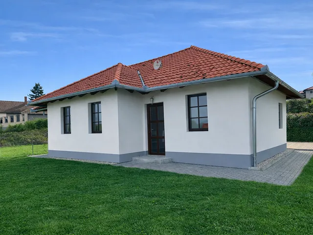 Eladó ház Alsópáhok 90 nm