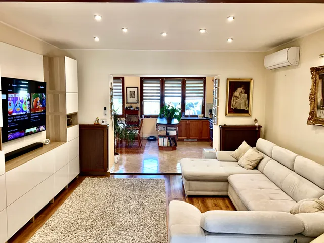 Eladó ház Budapest XVI. kerület, Árpádföld 152 nm