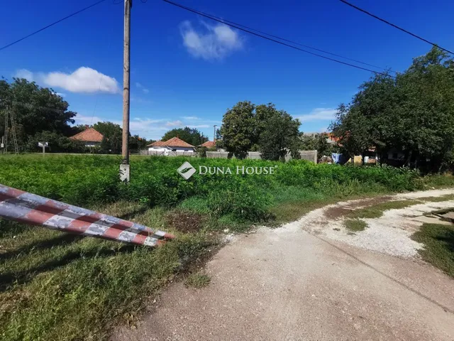 Eladó telek Tiszafüred, Dózsa György utca 944 nm