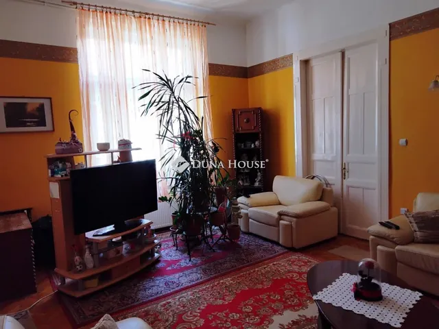 Eladó lakás Budapest VIII. kerület 68 nm