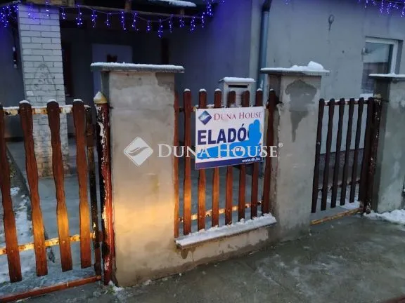 Eladó ház Ercsi 74 nm
