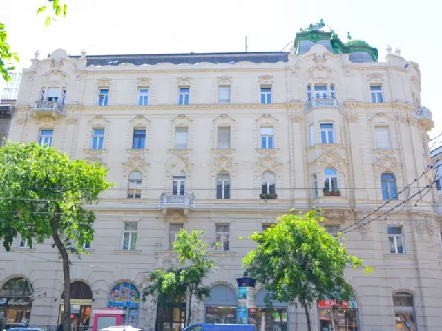 Eladó lakás Budapest V. kerület 64 nm