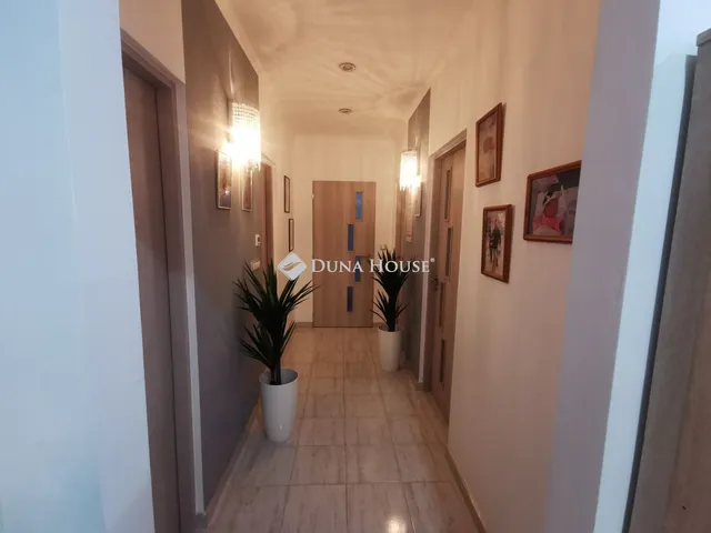 Eladó ház Martonvásár, Petőfi Sándor utca 84 nm