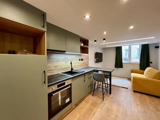 Eladó lakás Budapest VI. kerület 24 nm