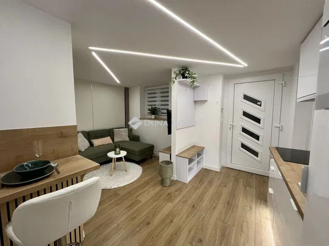 Eladó lakás Budapest VI. kerület 36 nm