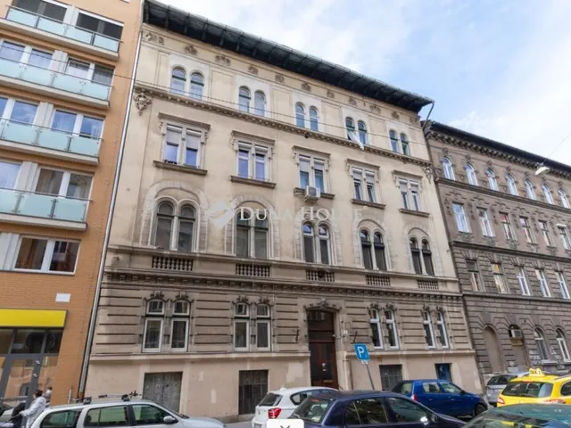 Eladó lakás Budapest VII. kerület 70 nm