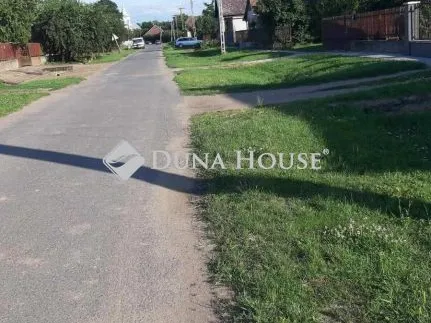 Eladó telek Ököritófülpös, Ady Endre köz 7367 nm