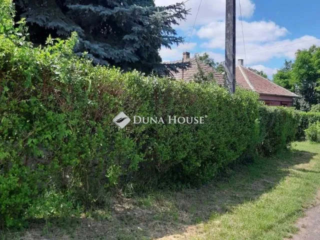 Eladó telek Ököritófülpös, Ady Endre köz 7367 nm