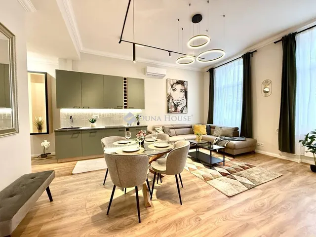 Eladó lakás Budapest VII. kerület 93 nm