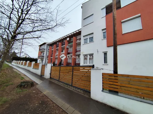 Kiadó lakás Kerepes 42 nm