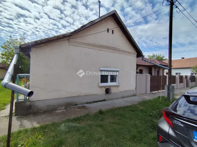 Eladó ház Tiszafüred, Morgó utca 80 nm