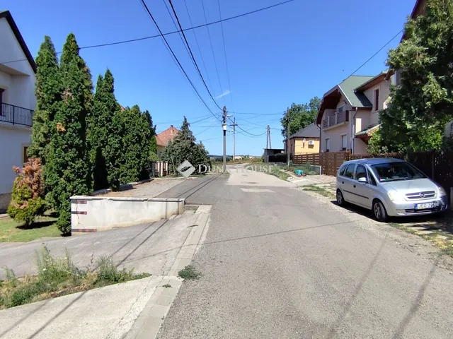 Eladó ház Kartal 235 nm