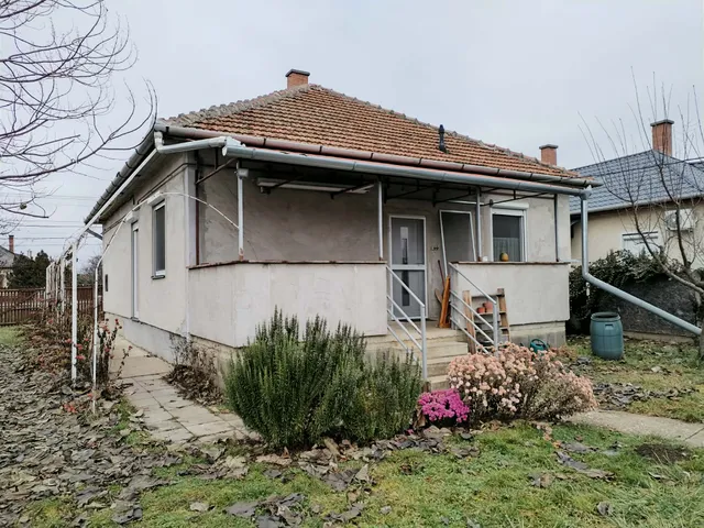 Eladó ház Balmazújváros, Szigetkert 76 nm