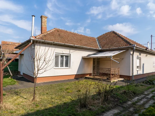 Eladó ház Balmazújváros, Szigetkert 86 nm