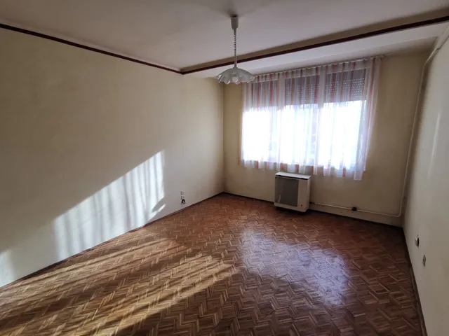 Eladó lakás Kecskemét, Széchenyiváros 59 nm