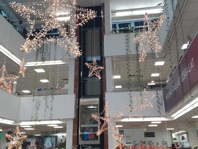 Eladó kereskedelmi és ipari ingatlan Budapest II. kerület, Pasarét 14 nm