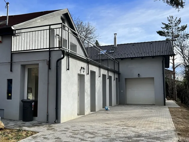 Kiadó ház Remeteszőlős 208 nm