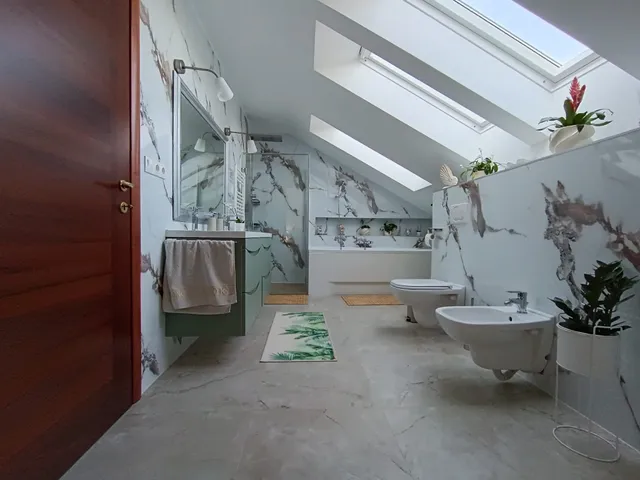 Kiadó ház Nagykovácsi, Nagykovácsi út 240 nm