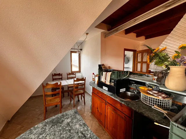 Kiadó ház Budapest II. kerület, Széphalom 210 nm