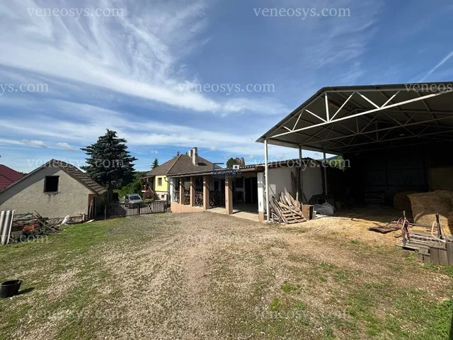 Eladó ház Héreg 340 nm