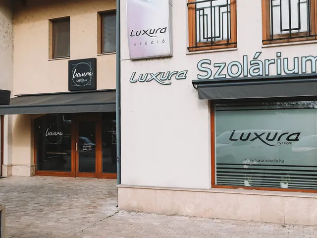 Eladó kereskedelmi és ipari ingatlan Tata 178 nm