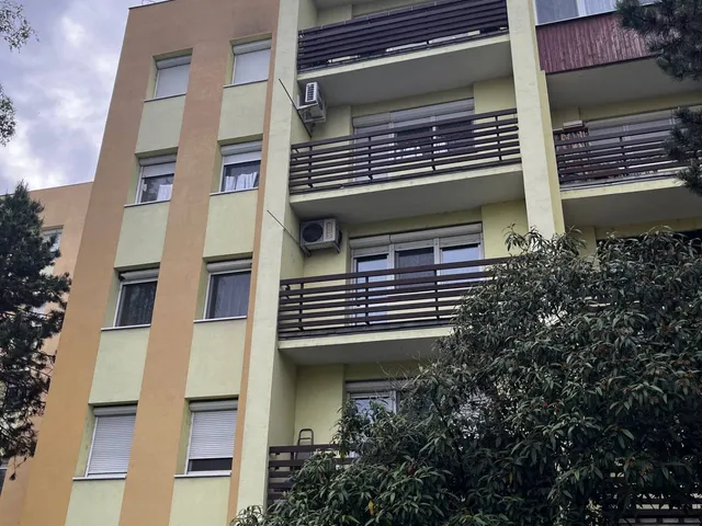 Eladó lakás Tata 58 nm