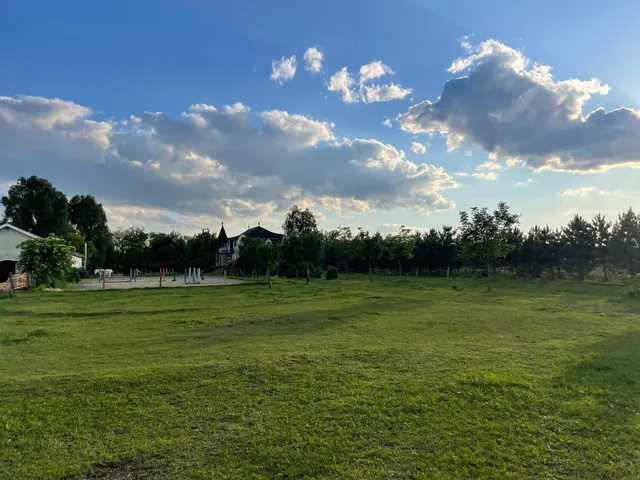 Eladó mezőgazdasági ingatlan Tata 450 nm