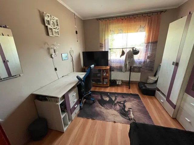 Eladó ház Komárom 70 nm