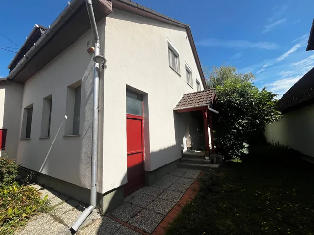 Eladó ház Tata 180 nm