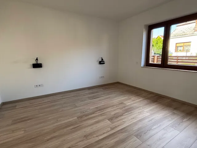 Kiadó ház Tata 82 nm
