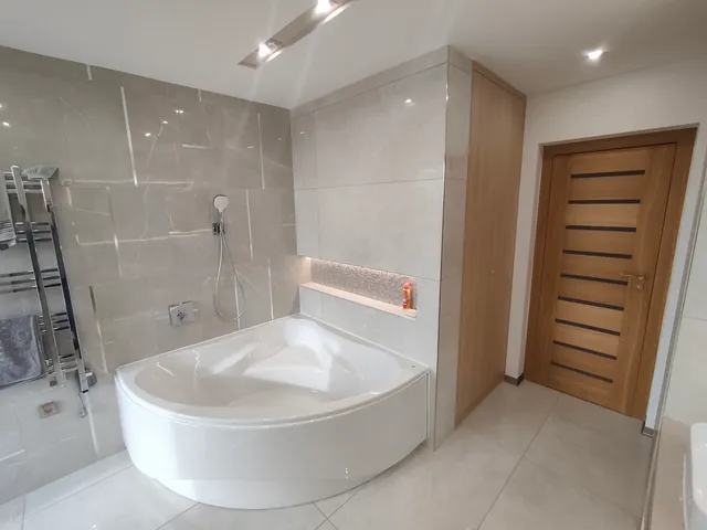 Eladó lakás Győr 240 nm