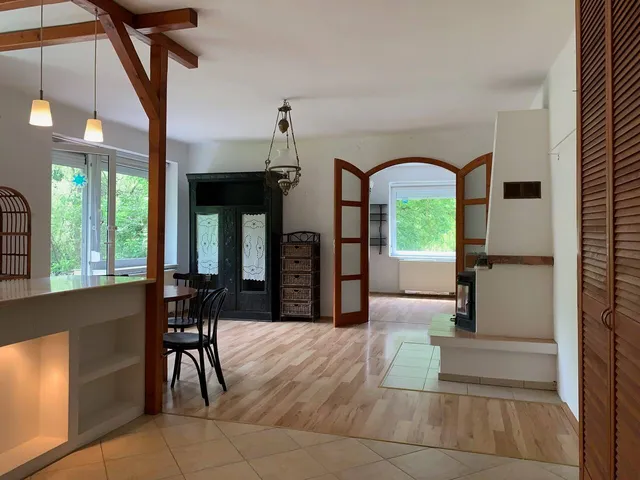 Eladó lakás Úny 55 nm