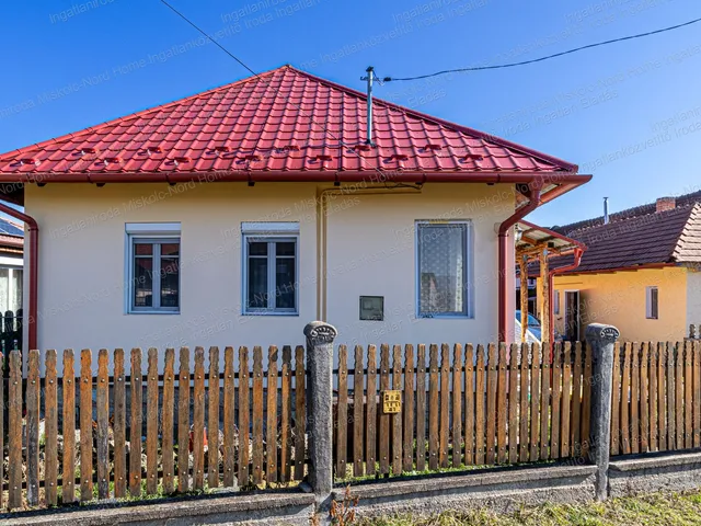 Eladó ház Miskolc, Szirma 96 nm