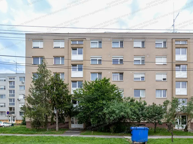Eladó lakás Miskolc, Bulgárföld 35 nm