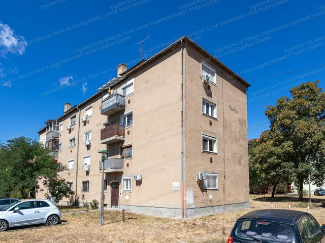 Eladó lakás Miskolc, Győri kapu 48 nm