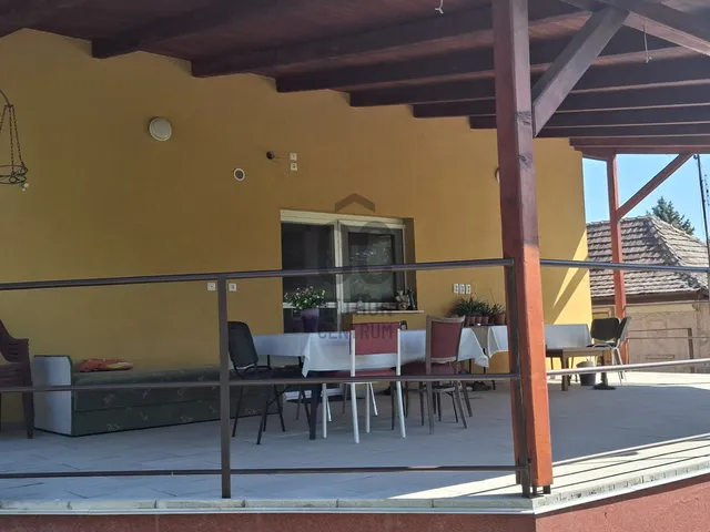 Eladó ház Balatonkenese 150 nm