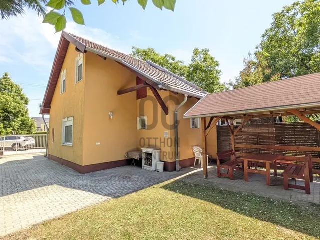 Eladó ház Balatonkenese 57 nm