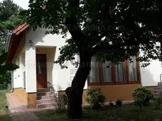 Kiadó ház Balatonakarattya 67 nm