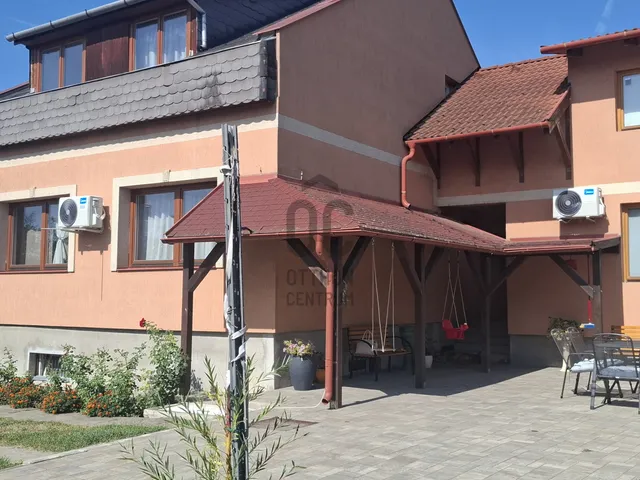 Eladó ház Balatonfőkajár 200 nm