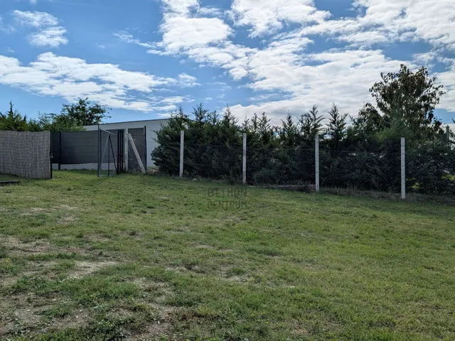 Eladó telek Balatonkenese 788 nm