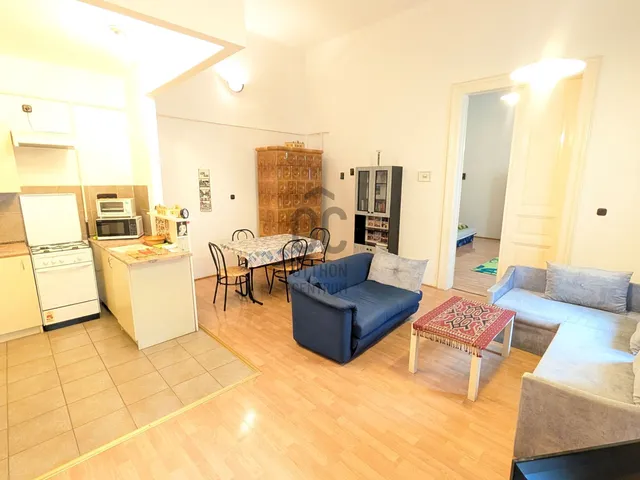 Eladó lakás Budapest V. kerület, Belváros, Kossuth Lajos utca 99 nm
