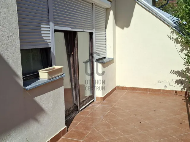 Eladó ház Balatonkenese 160 nm