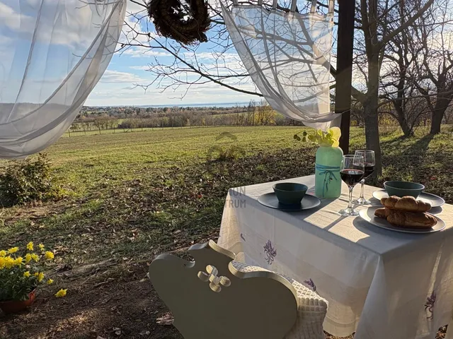 Eladó telek Balatonkenese 3000 nm