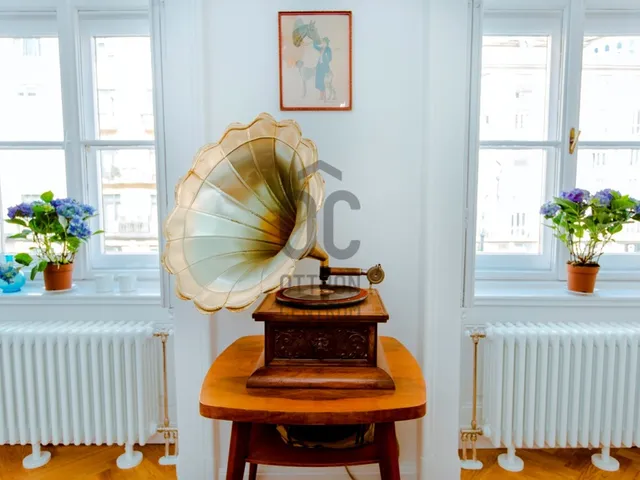 Eladó lakás Budapest V. kerület, Belváros, Károly körút 112 nm