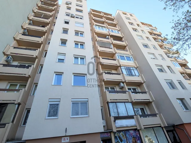 Eladó lakás Veszprém, Haszkovó utca 32 nm