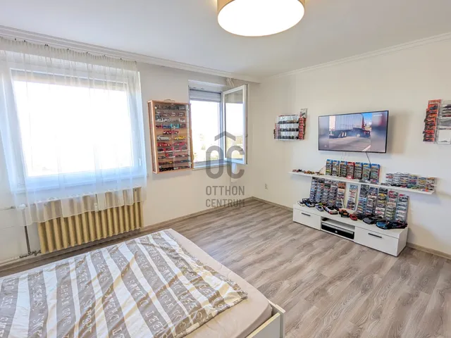 Eladó lakás Veszprém, Haszkovó utca 32 nm