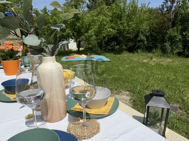 Eladó üdülő és hétvégi ház Balatonkenese 20 nm