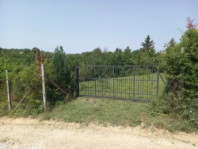 Eladó telek Balatonkenese 762 nm